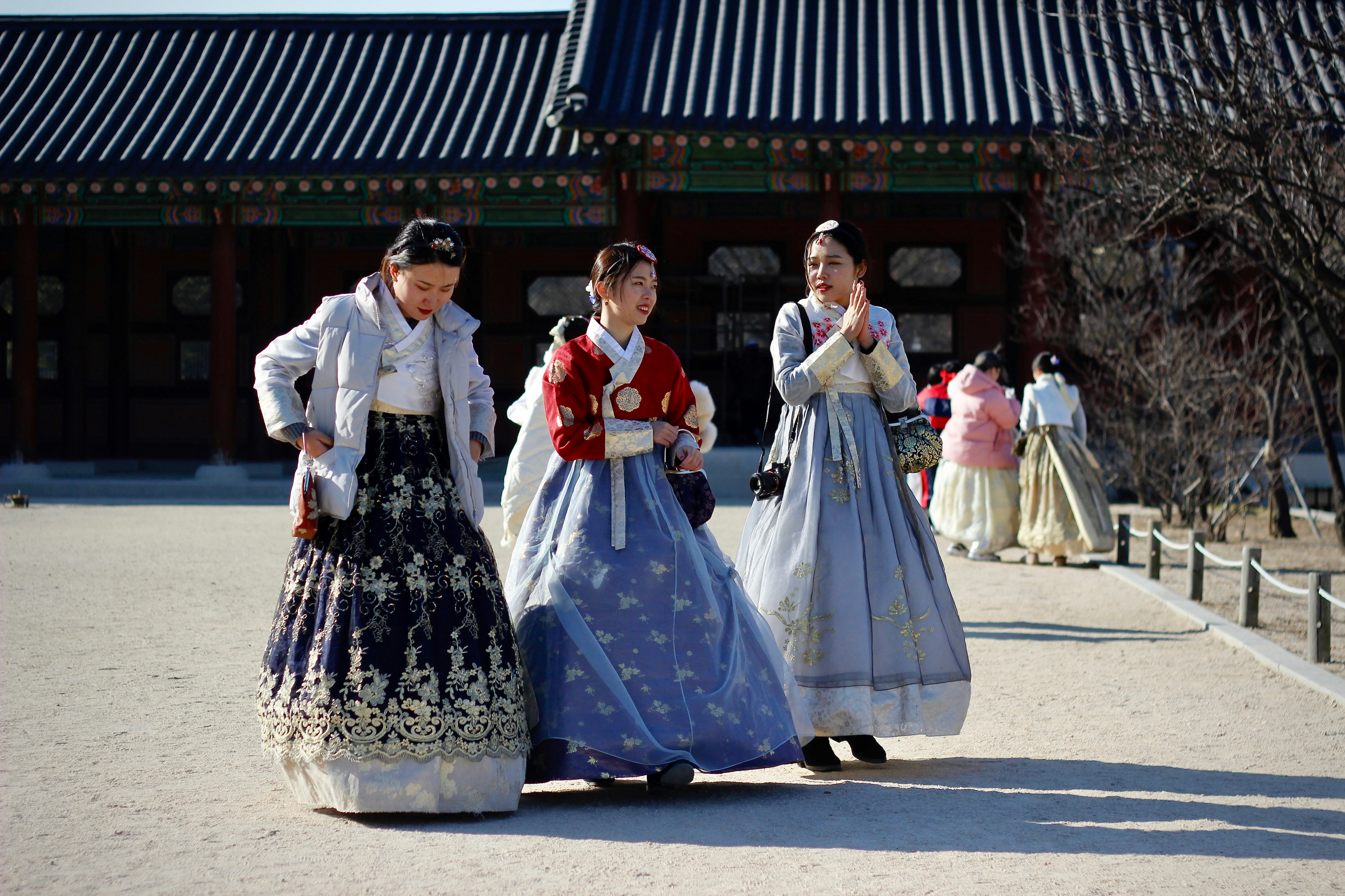 Girls wearing hanbok at Hanok Village.